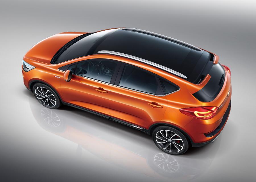  Emgrand GS Sport 2016 года  (фото 7 из 17)